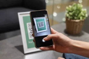 FBI Warns: QR Code Package Scam Sparks ID Theft in 2025