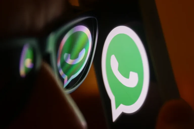WhatsApp Adds Message Translation on iOS and Android